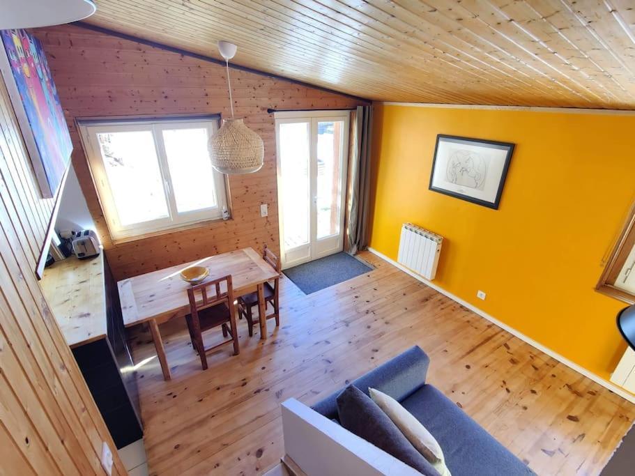 Chalet Ailleurs Appartement A Molines En Queyras Exterior photo