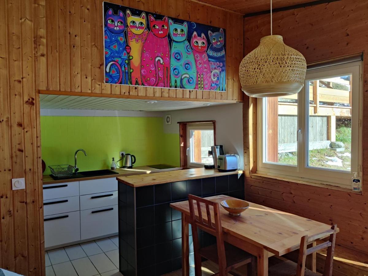 Chalet Ailleurs Appartement A Molines En Queyras Exterior photo